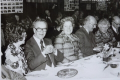 p1000389